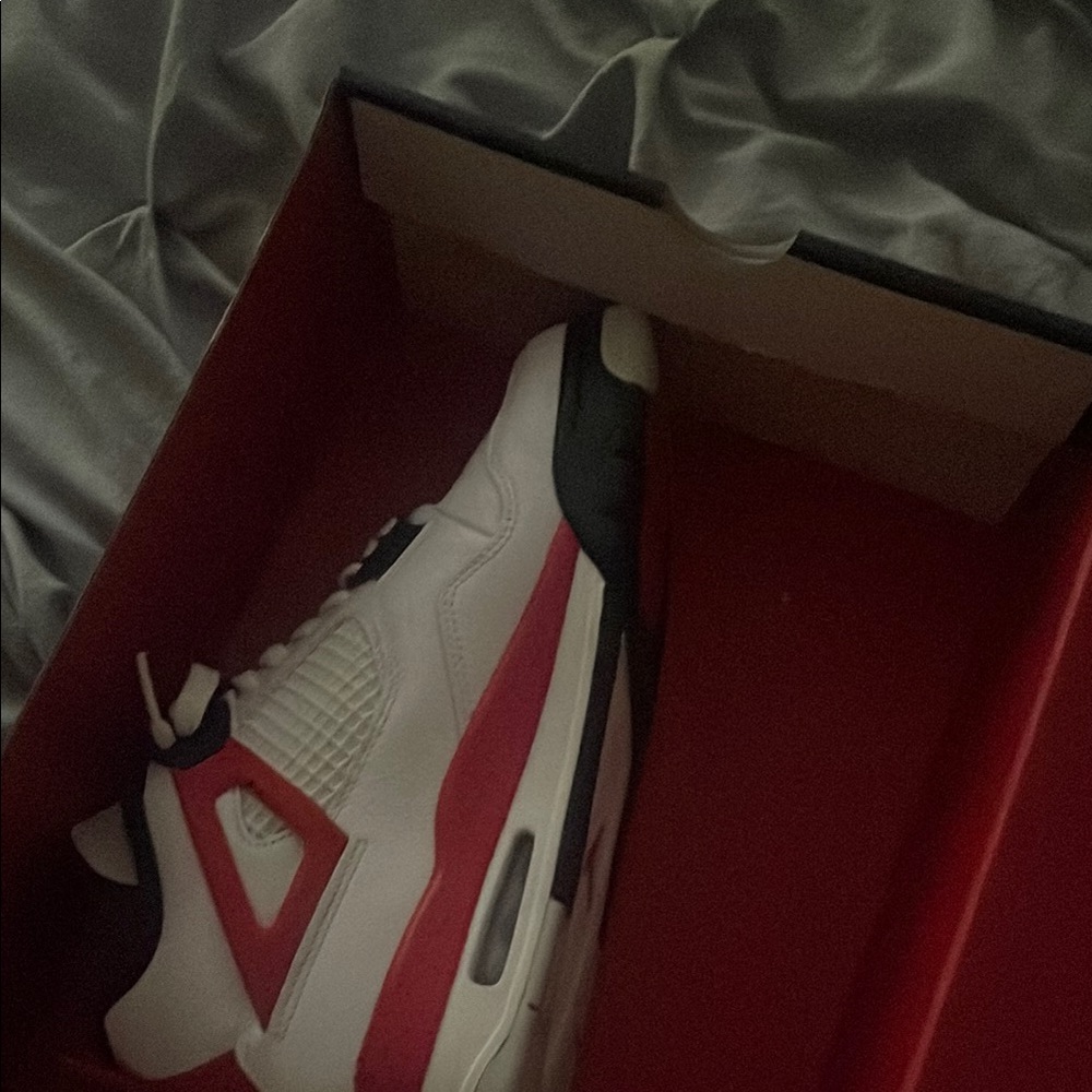 Jordan White and Red Men's Sneakers - Picture 4 of 4